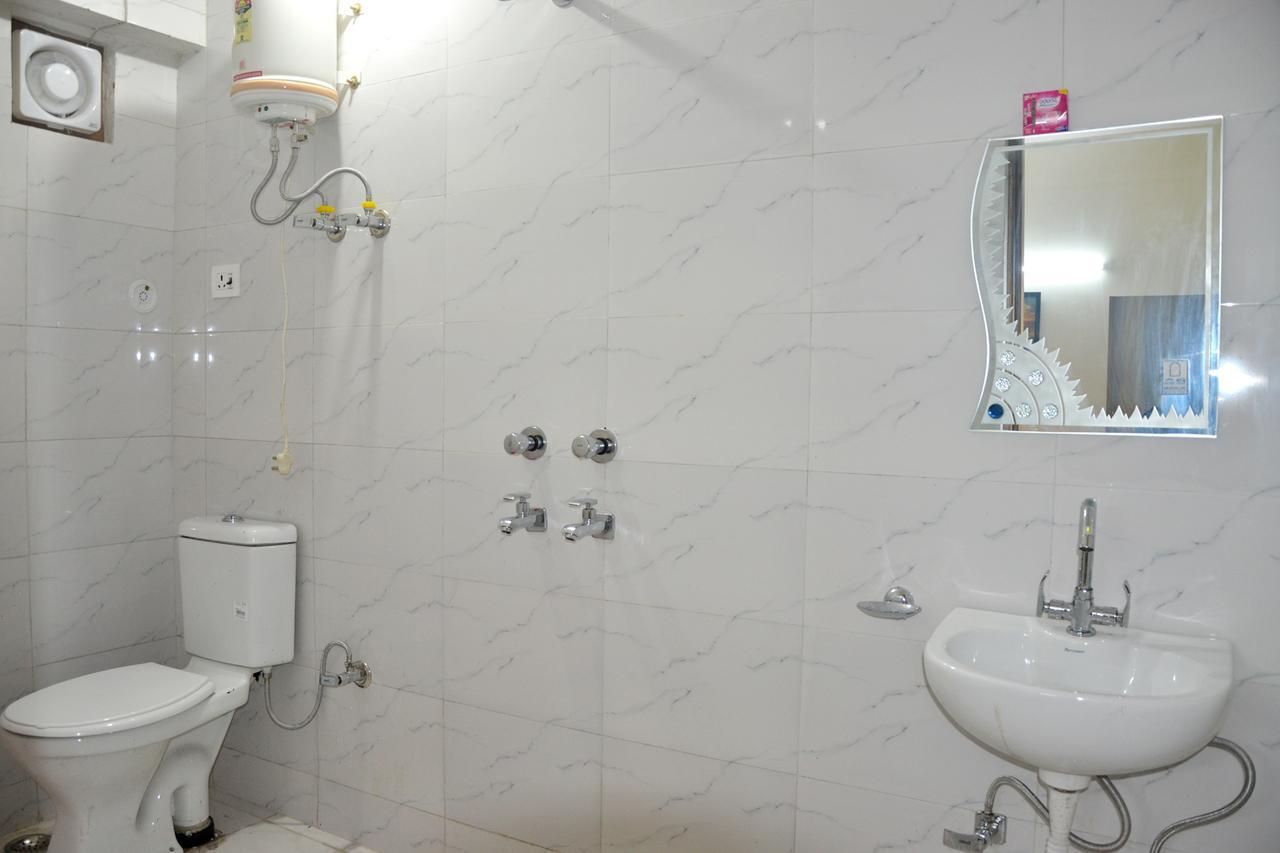 Shiv Shakti Guest House Greater Noida Buitenkant foto