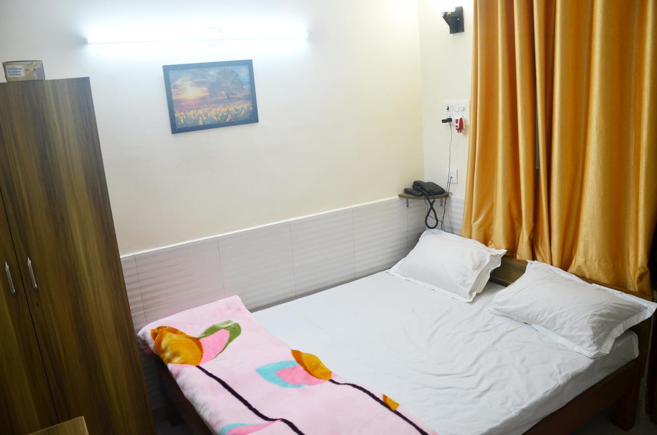Shiv Shakti Guest House Greater Noida Buitenkant foto